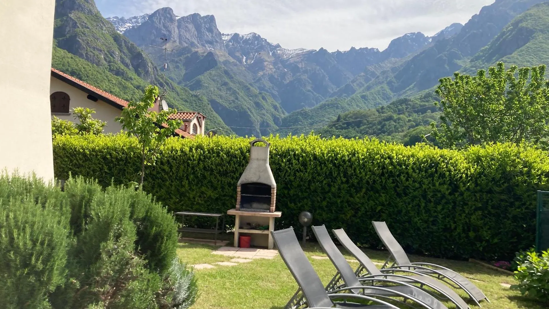 Villa Sasso Cavallo Mandello del Lario